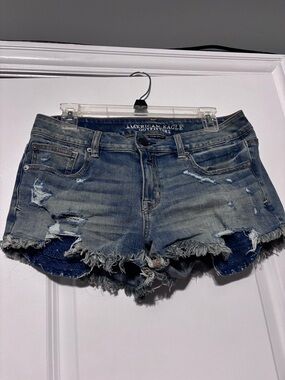 American Eagle Distressed Denim Shorts Frayed Hem Y2K Festival
 US Size 10
